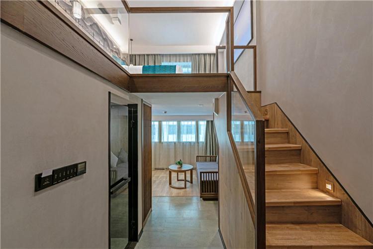 سوییت لوکس, Mehood Lestie, Xiamen Zhongshan Road Pedestrian Street