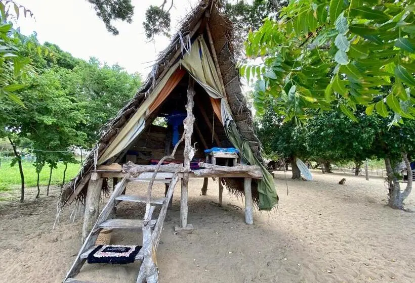 オーシャンビューファミリールーム, Nila Point Cabana Cottage