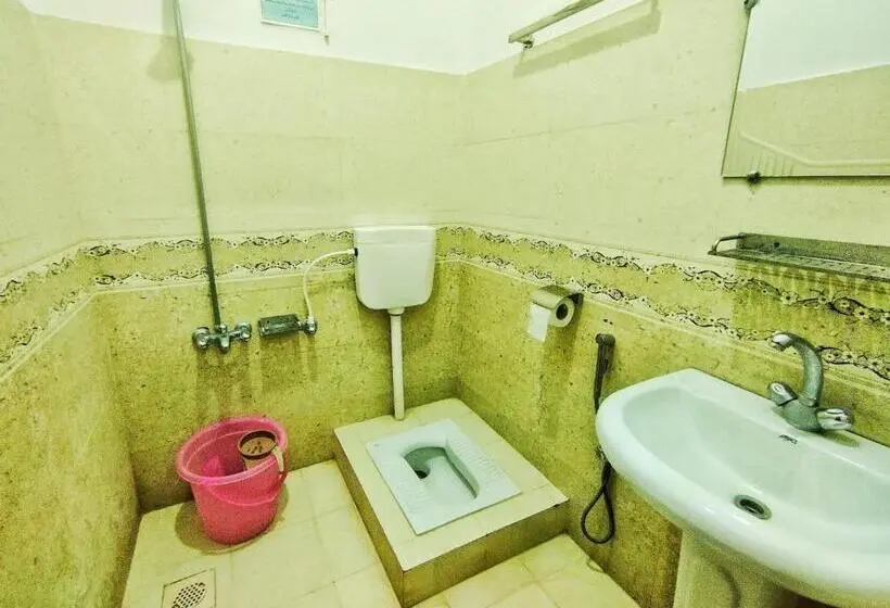 اتاق لوکس سه تخته, Relax Cottage Swat By Khan Familia
