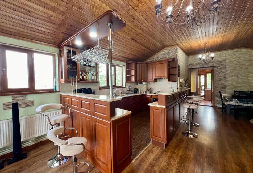 شقة غرفتين نوم مزودة بشُرفة, Rancho On Sevan Beach By Hv