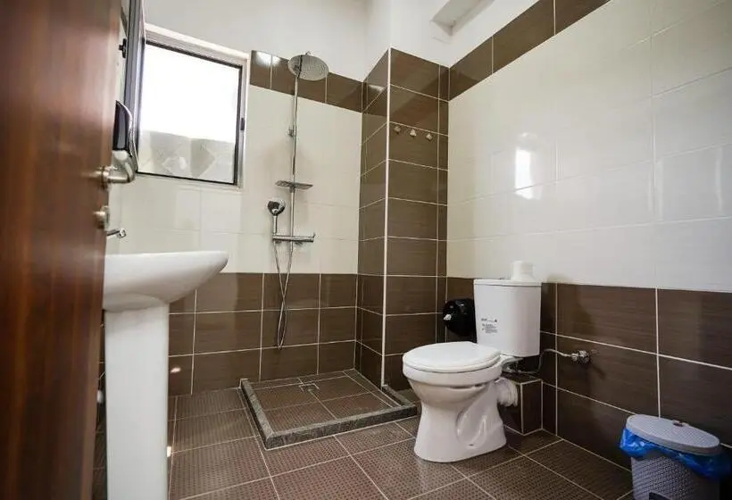 اتاق استاندارد سه نفره, View City Apartments