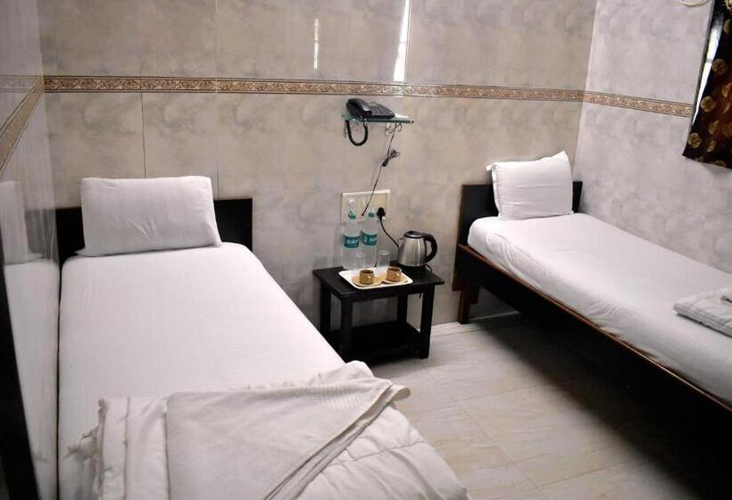 חדר דלוקס, Smooth Checkin By Hotel Kamal