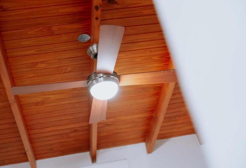 בקתה סטנדרטית, Acequia Ecocabañas