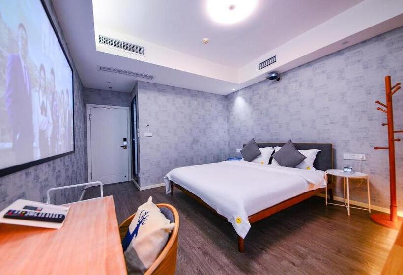 Delüks Oda, 笑脸里青年旅舍天府店