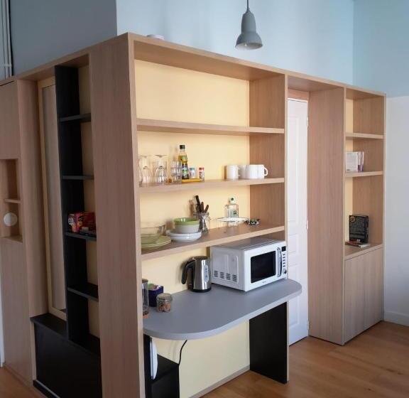 חדר סטנדרט, Ariejoie   Chambre Privée Dans Maison En Centre Historique