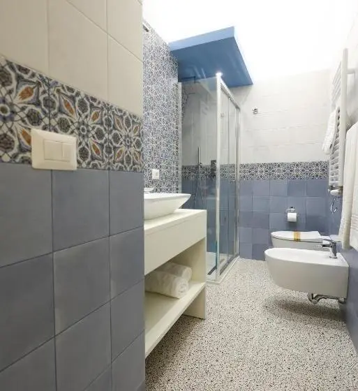 キングサイズベッドのデラックスルーム, Nazzarì B&b Tropea