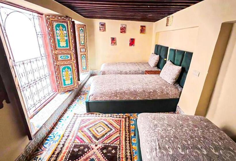 اتاق استاندارد سه نفره, Riad Dar Fatihi Fes
