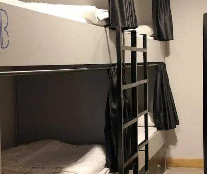 ルームシェアのワンベッド, Bcool Bilbao  Hostel