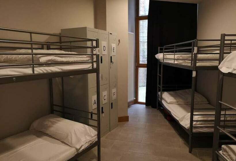 Cama em Quarto Compartilhado, Bcool Bilbao  Hostel