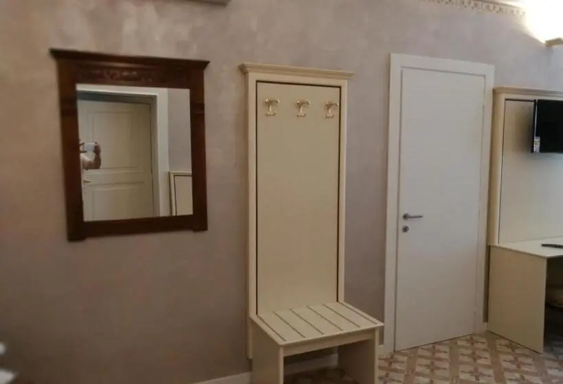 スーペリアトリプルルーム, Il Bersó Di Porta Catena