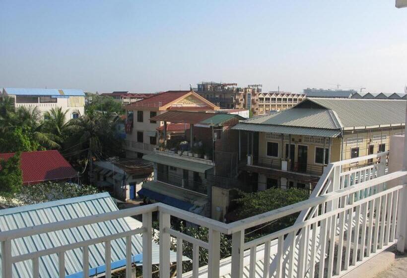 バルコニー付きデラックスルーム, Kol House