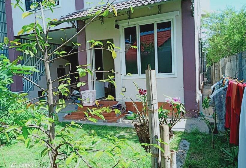 バルコニー付きデラックスルーム, Kol House