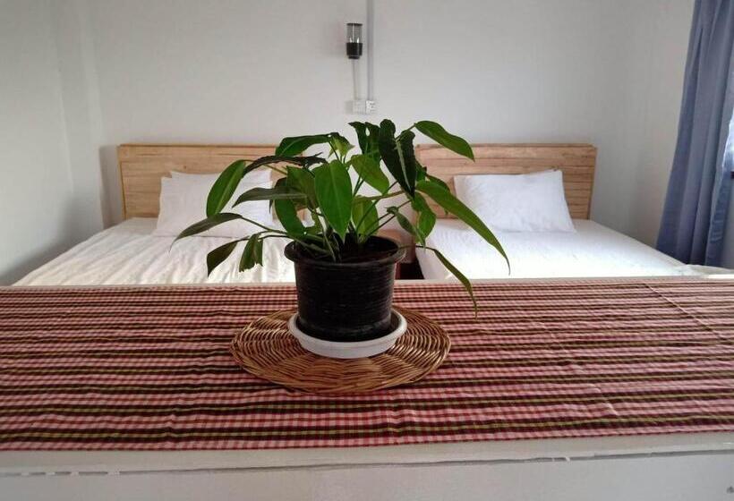 バルコニー付きデラックスルーム, Kol House