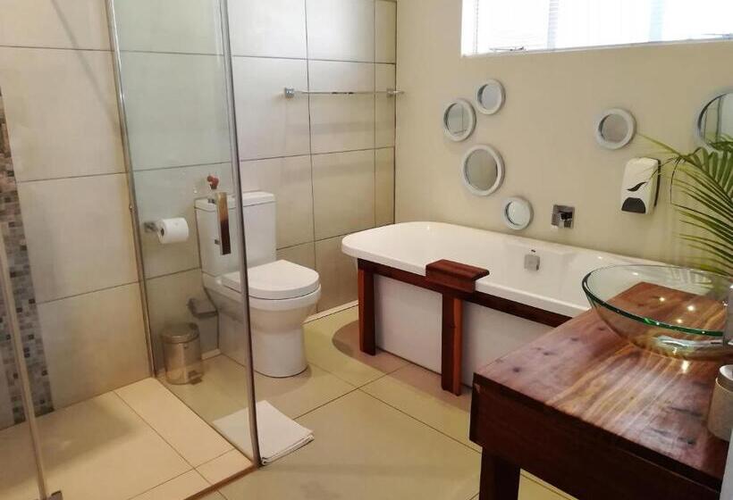 Deluxe Family Room, The Platinum Guesthouse