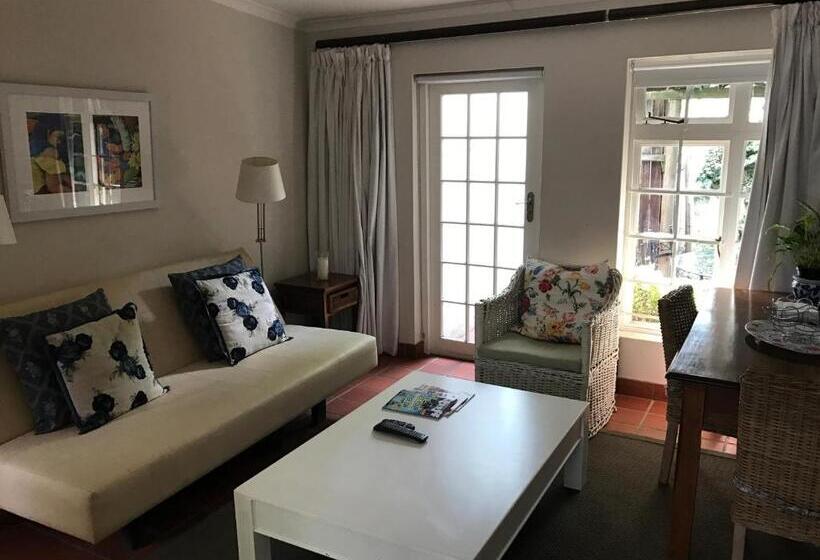 豪华房间, Waterfall Cottages