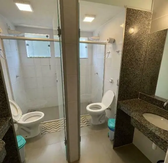اتاق چهار تخته با دستشویی مشترک, Casarão Hostel