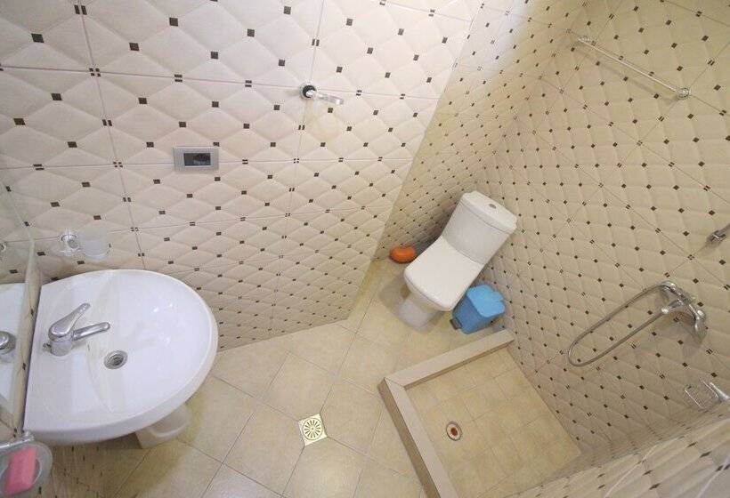 اتاق استاندارد با بالکن, Andy Apartments