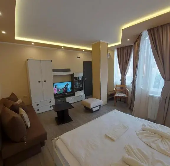デラックスルーム, Elegant Complex