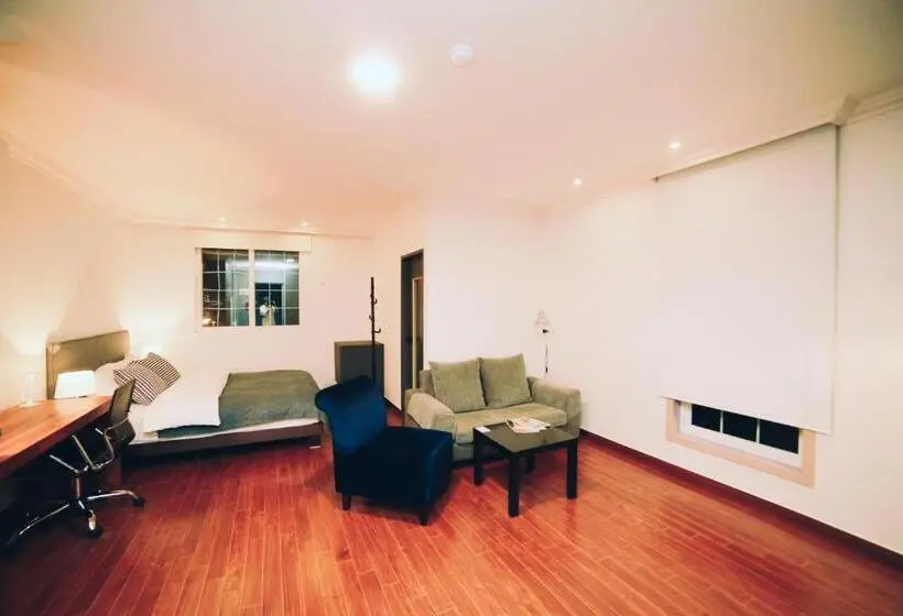 Superior-huone, Gonggan Residence