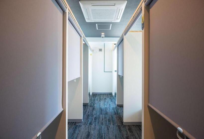 Кровать в Общей Комнате, Fruor Tokoname