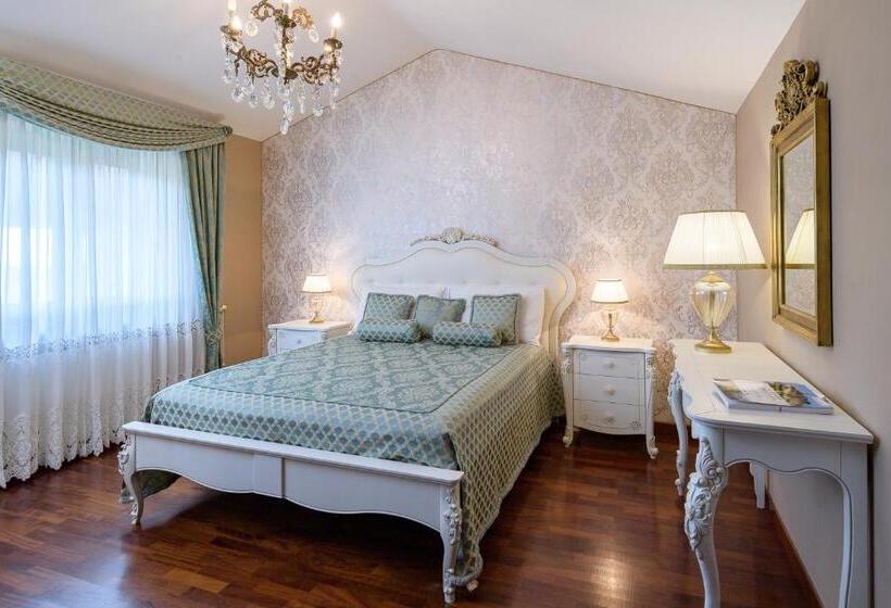 4인용 수피리어 룸, Villa Rossella