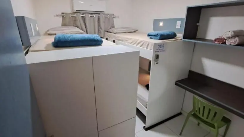 ルームシェアのワンベッド, Hostel Araçoiaba
