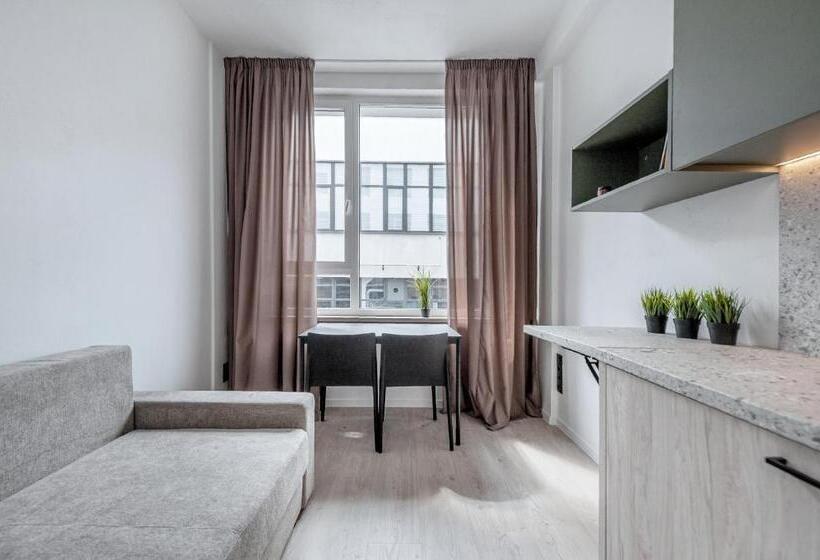 استودیوی استاندارد, P One Apartments Self Check In