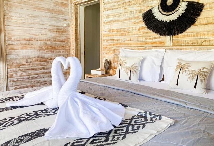 غرفة قياسية, Bale Taru Pecatu