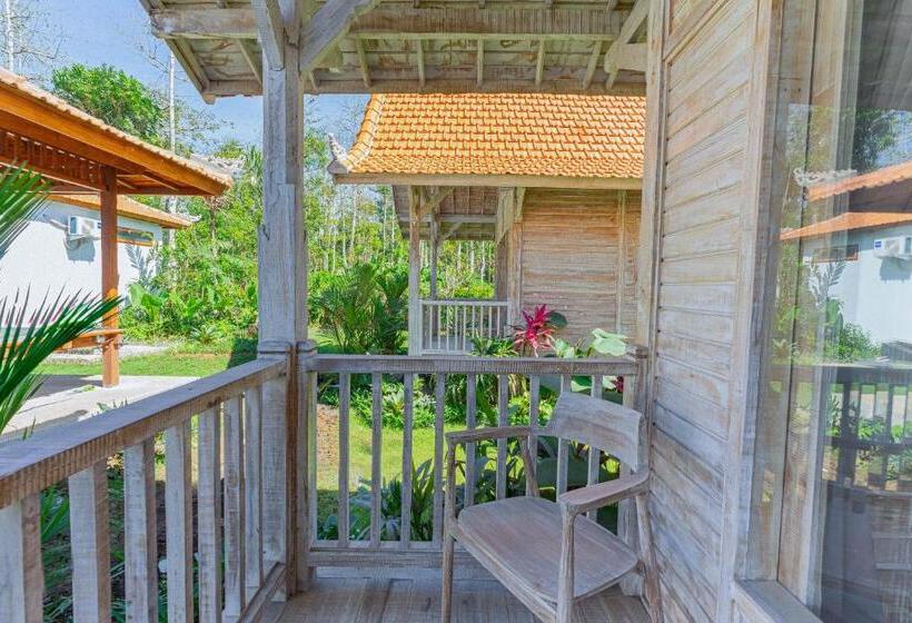 غرفة قياسية, Bale Taru Pecatu