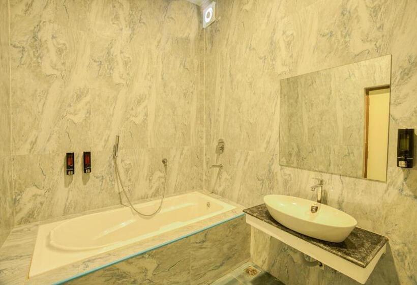 스탠다드 룸 킹사이즈 침대, Seaborne Beach Resort