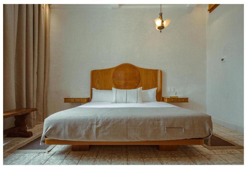 غرفة قياسية سرير كينج, La Gloria Mesón