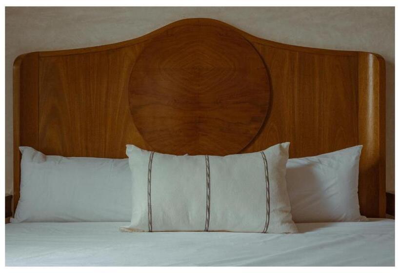 غرفة قياسية سرير كينج, La Gloria Mesón