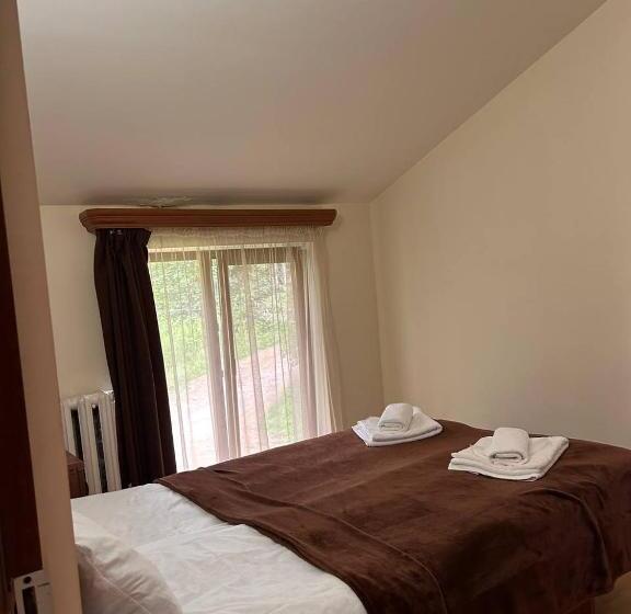 غرفة عائلية, Nectar