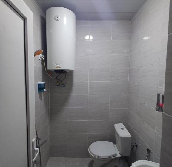 اتاق استاندارد, Stop