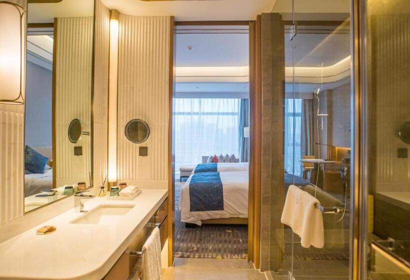 豪华房间, Ytl Ouyue International