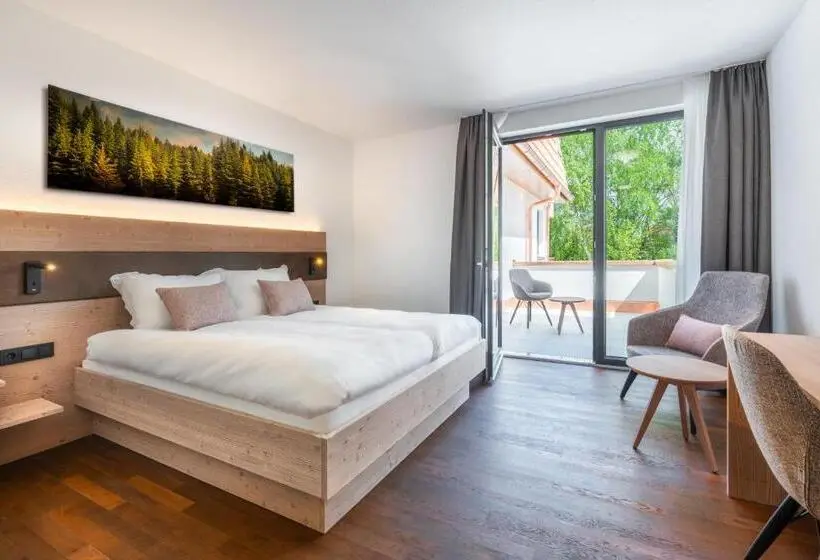 バルコニー付きデラックスルーム, Landhotel Grüner Wald