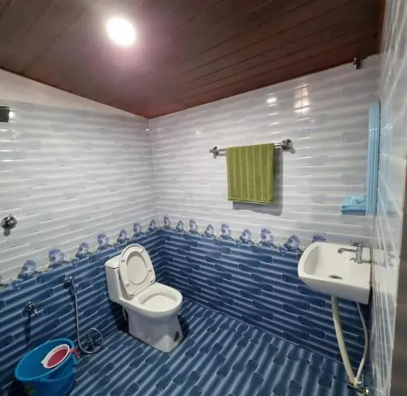 ファミリールーム, Kayaltheeram Resort & Homestay