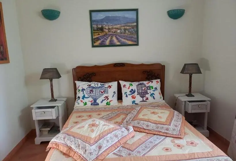 スタンダードルーム, Maison Des Pruniers