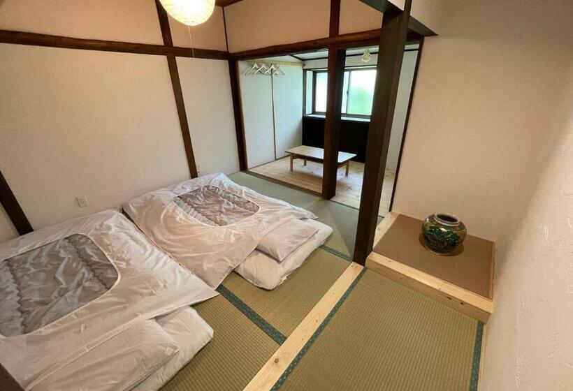 スタンダード4人部屋, 古民家の宿 鎌倉楽庵ハナレ