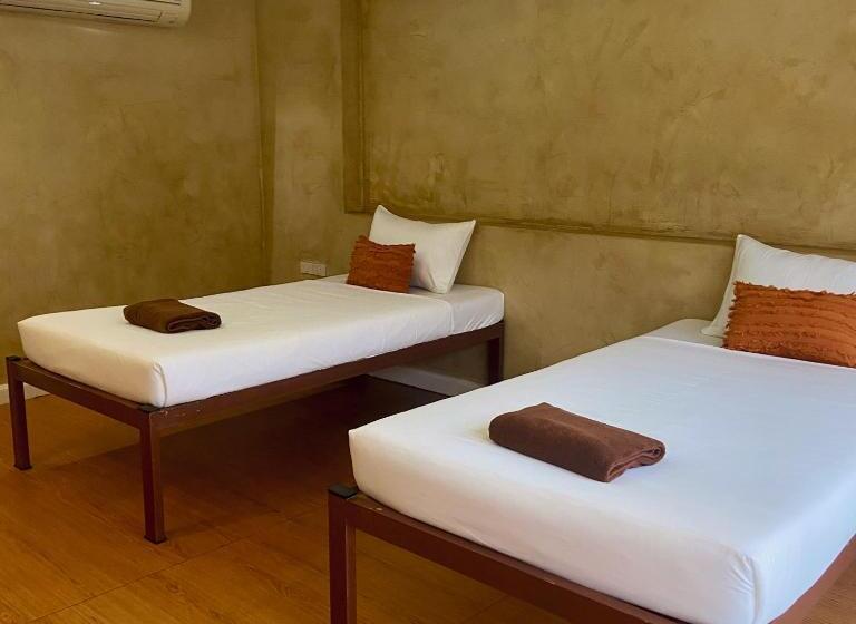 バルコニー付きスタンダードルーム, 17stories 2