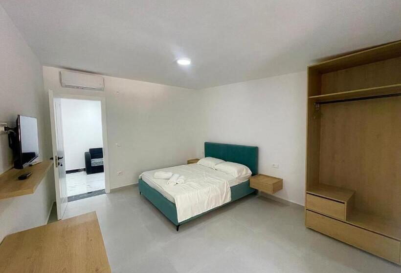 Номер Стандарт Вид на Горы, Kloi Luxury Rooftops