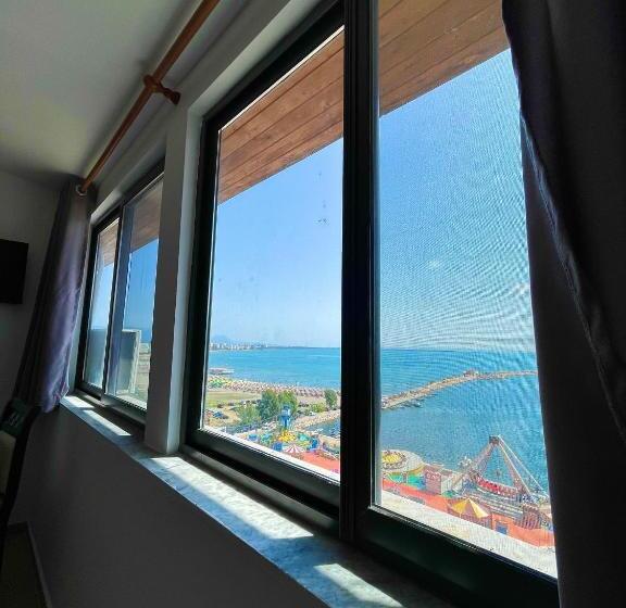 Апартаменты Deluxe 2 Спальни, Kloi Luxury Rooftops