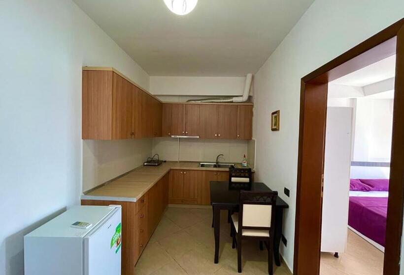 Апартаменты 2 Спальни Вид на Море, Kloi Luxury Rooftops