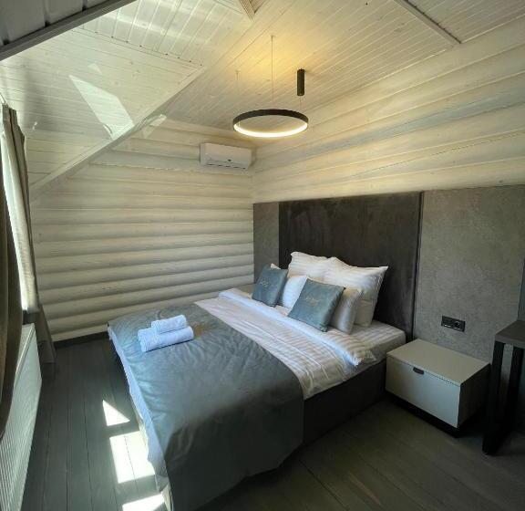 סוויטה משפחתית, Le Mer