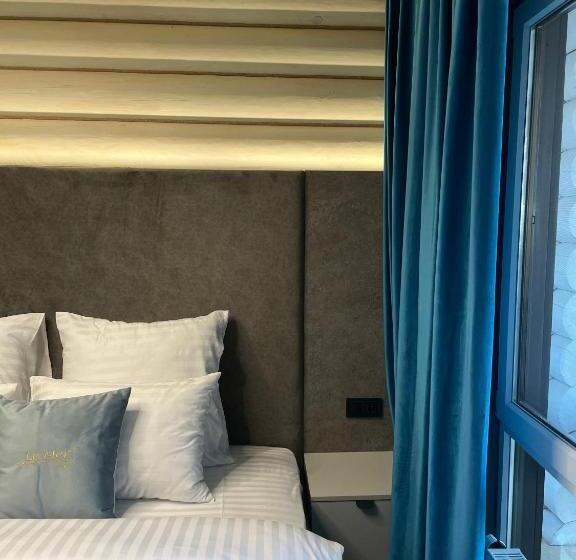 חדר משפחתי, Le Mer