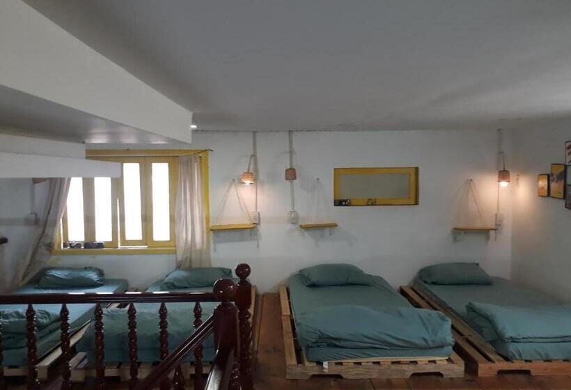 اتاق اکونومی, ở Mô Dalat