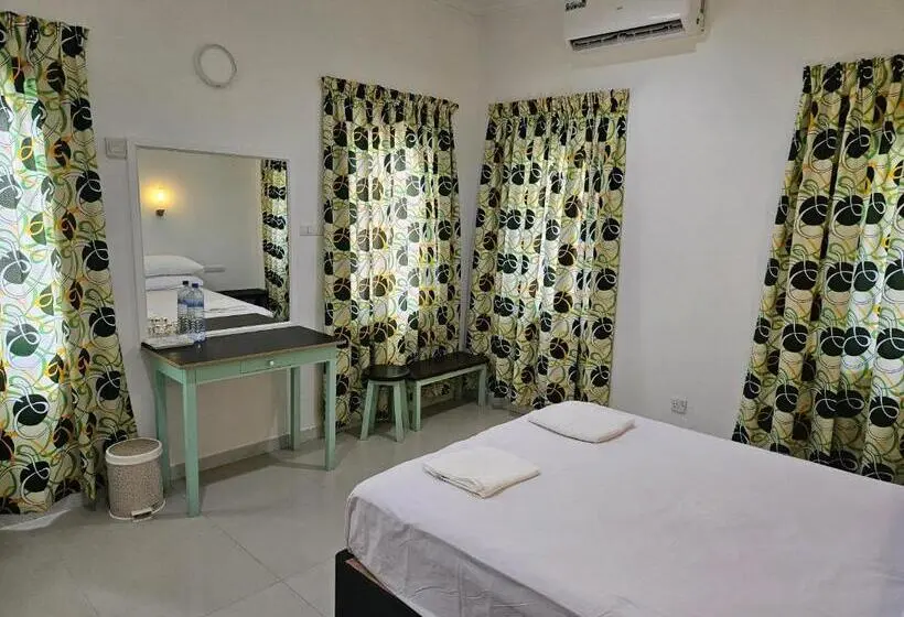 اتاق لوکس, Sunset Villa
