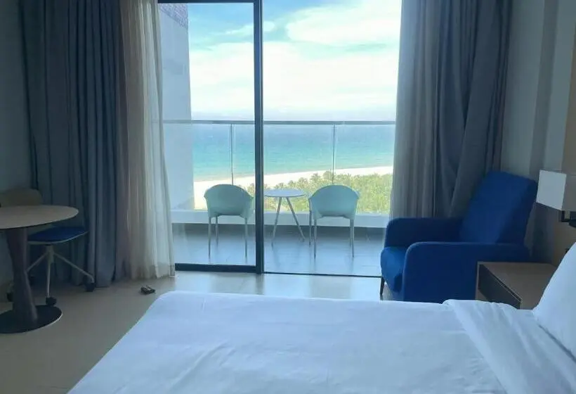 اتاق استاندارد با تخت بزرگ, Wyndham Garden Cam Ranh Villa 3 Phòng Ngủ
