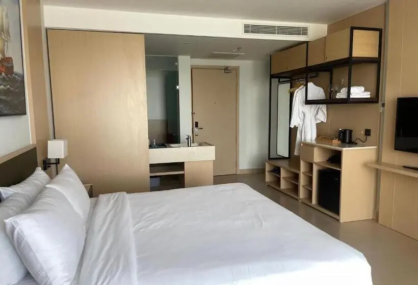 اتاق استاندارد با تخت بزرگ, Wyndham Garden Cam Ranh Villa 3 Phòng Ngủ