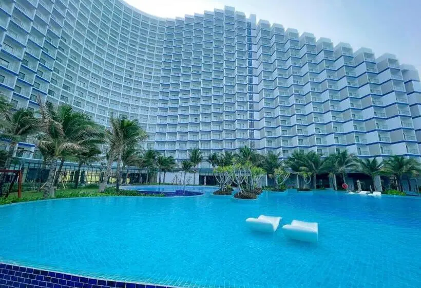اتاق استاندارد با تخت بزرگ, Wyndham Garden Cam Ranh Villa 3 Phòng Ngủ